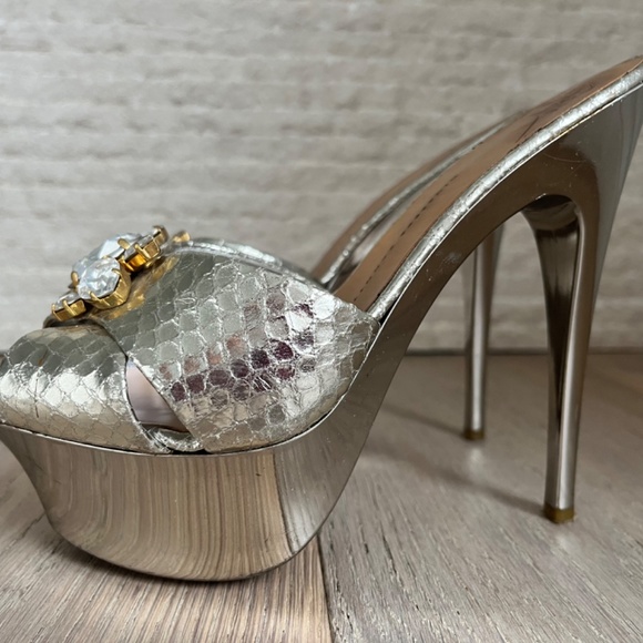 Giuseppe ZANOTTI open- toe heels - Picture 5 of 10